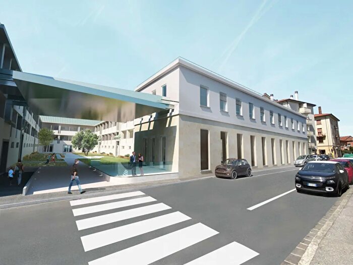 Appartamento quadrilocale in vendita in Prato