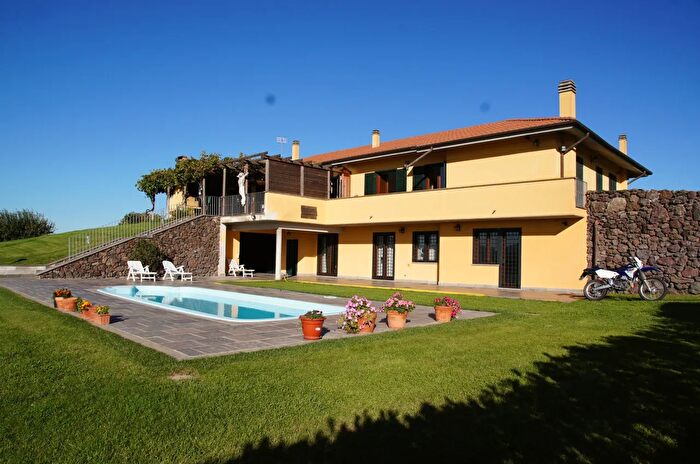 Casa con 8 locali in vendita in Strada delle Cese, Campagnano Di Roma