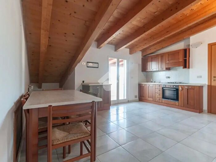 Appartamento trilocale in vendita in Via della Vaccareccia, Roseto Degli Abruzzi