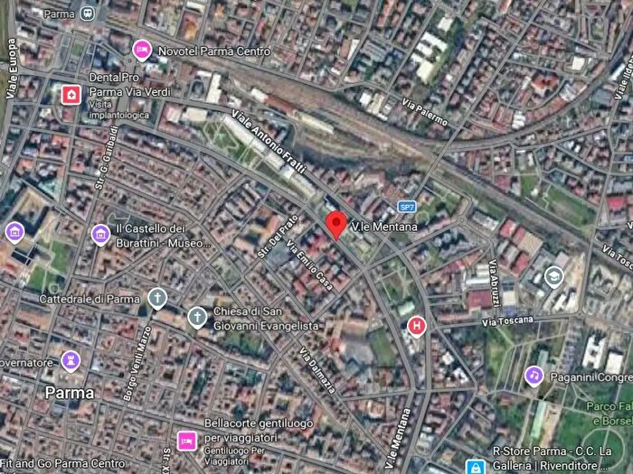 Appartamento trilocale in vendita in Viale Mentana, Parma