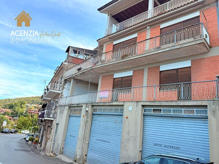 Appartamento quadrilocale in vendita in Via di Frascati, Rocca Di Papa