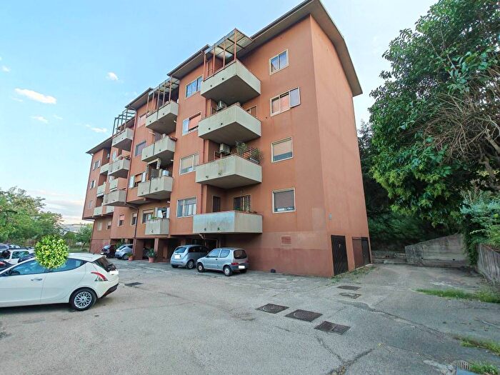 Appartamento con 5 locali in vendita in Via Gaetano Donizetti, Fratelli Rosselli San Liberatore, Benevento
