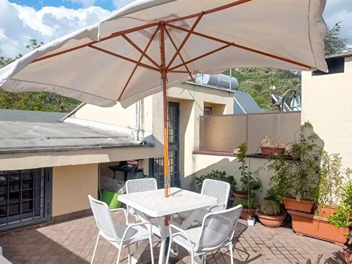 Casa con 5 locali in vendita in Via San Lorenzo, Cave