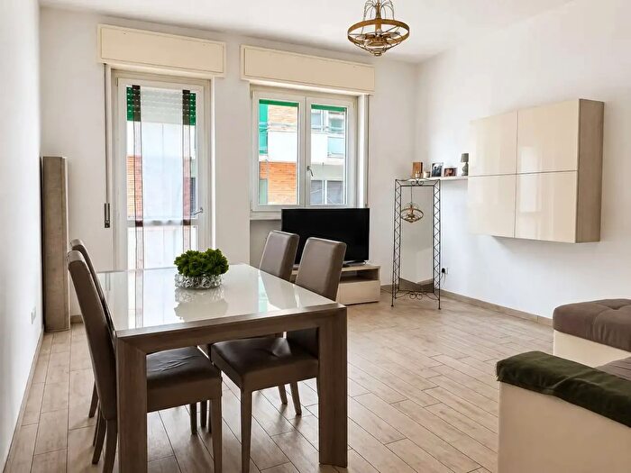 Appartamento bilocale in vendita in Via Luigi Catenazzi, Como