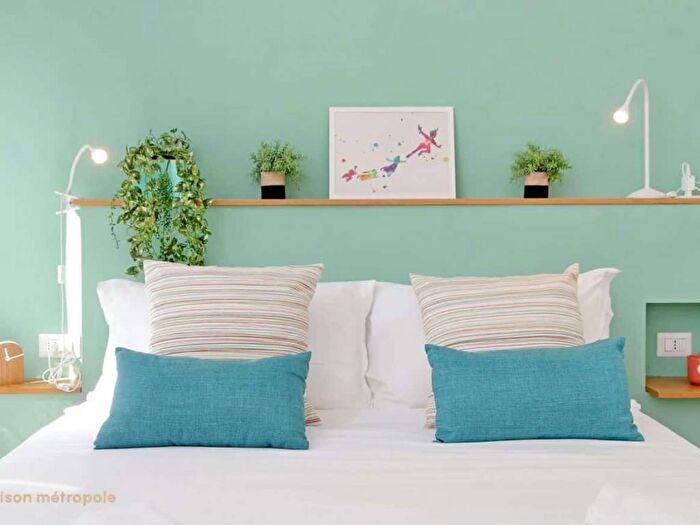 Appartamento quadrilocale in affitto in Via Lorenzo il Magnifico, Bologna, Roma