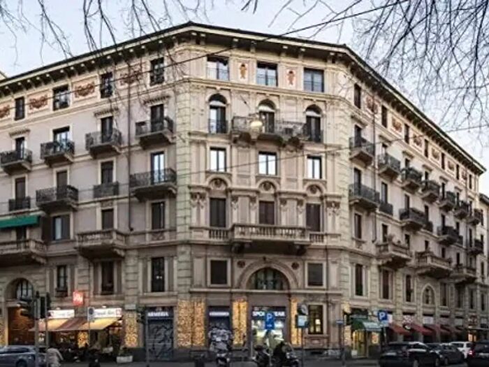 Appartamento con 5 locali in affitto in Viale Monte Nero, Milano