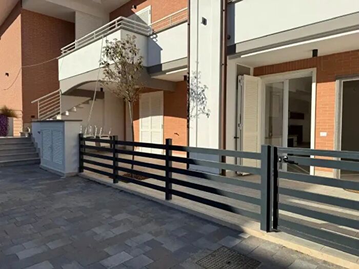 Appartamento trilocale in affitto in Viale del Sole, Anzio