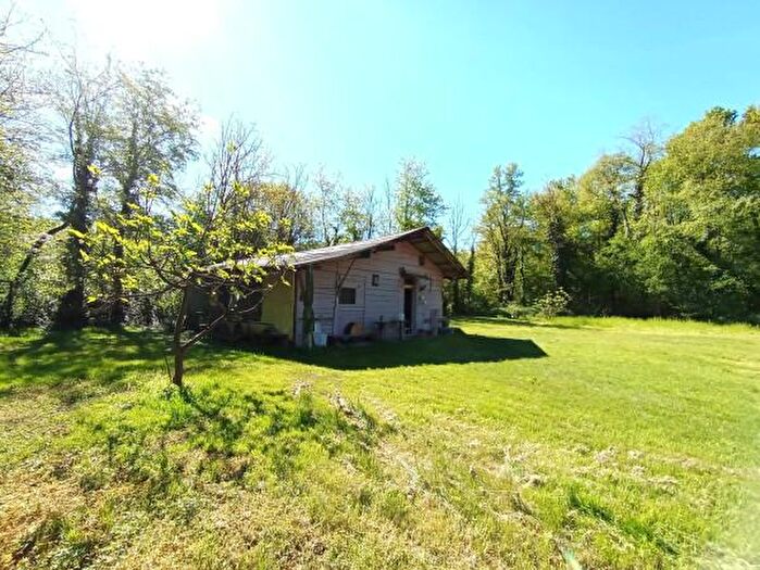 Casa quadrilocale in vendita in Robecchetto Con Induno