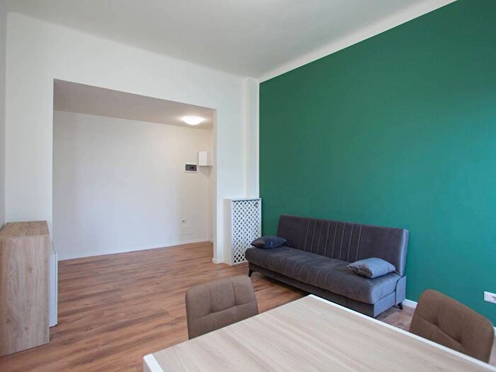 Appartamento bilocale in affitto in Viale Monte Ceneri, Ghisolfa Mac Mahon, Milano