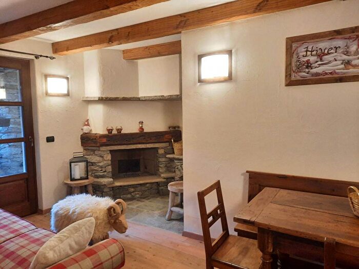 Appartamento trilocale in affitto in Frazione Derby, Derby Villaret, La Salle