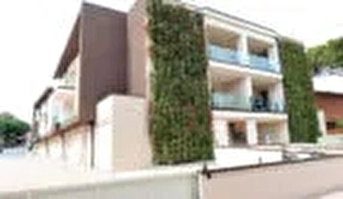 Casa quadrilocale in vendita in Cervia