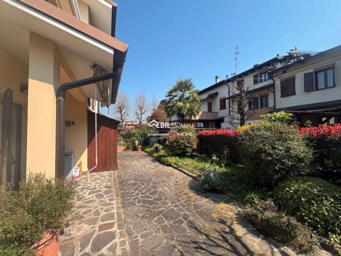 Case in Vendita e in Affitto - 3