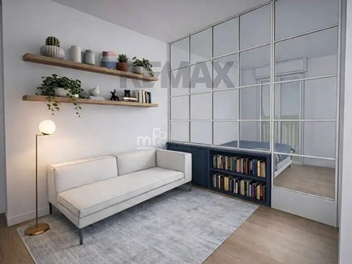 Appartamento bilocale in vendita in Via Ada Negri, Milano