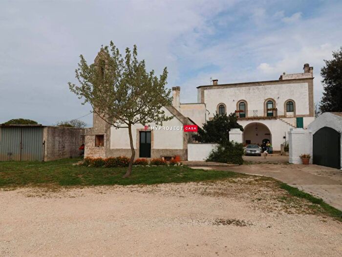 Appartamento quadrilocale in affitto in Via Mottola, Martina Franca