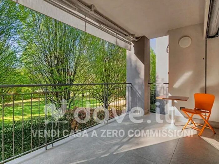 Appartamento quadrilocale in vendita in Via Carovelli, Lurate Caccivio