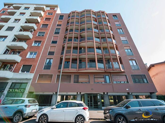 Appartamento trilocale in affitto in Via Palmanova, Udine, Milano