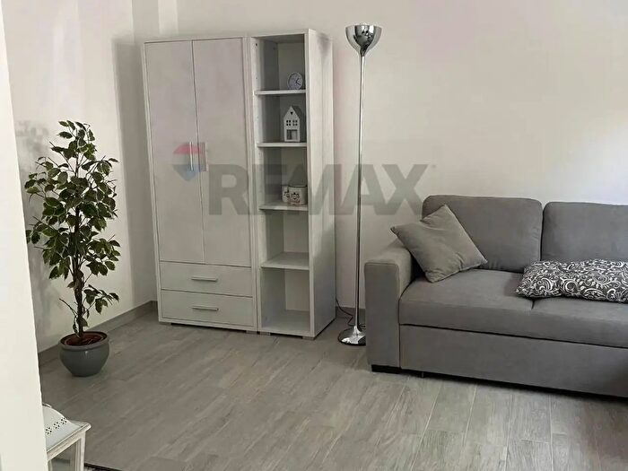 Appartamento trilocale in vendita in Via Giacomo Quarenghi, Rota DImagna