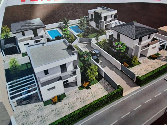 Casa con 5 locali in vendita in Marsala