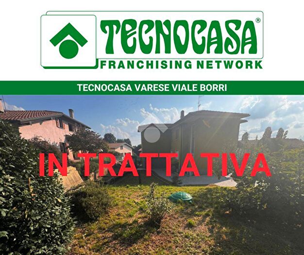 Casa con 8 locali in vendita in Via del Bacino, Varese