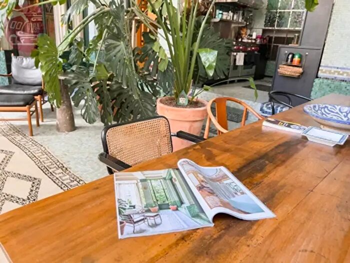 Appartamento trilocale in vendita in Via Carlo E Giani Stuparich, Trieste