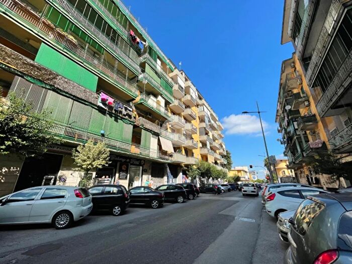Appartamento quadrilocale in vendita in Viale Evangelista Torricelli, Casavatore