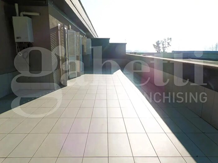 Appartamento trilocale in vendita in Via per Modena, Finale Emilia