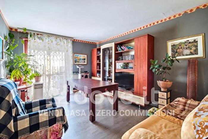 Appartamento quadrilocale in vendita in Via Pietro Nenni, Orbassano