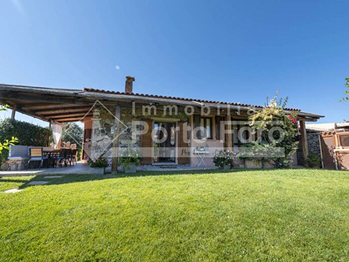 Casa quadrilocale in vendita in Via del Vecchio Marino, Centro, Palau