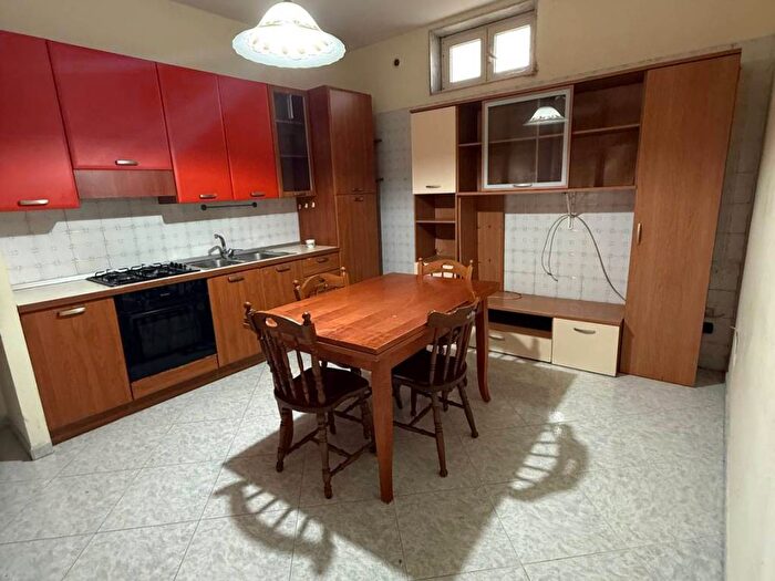 Appartamento bilocale in affitto in Via Vicinale Torciolano, Pianura, Napoli