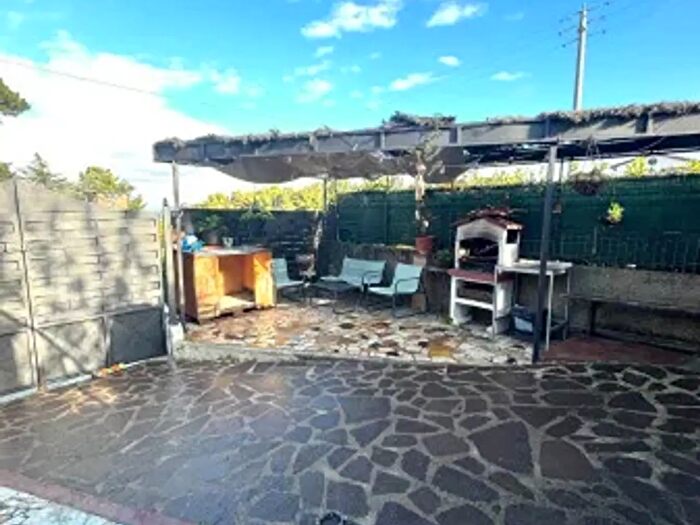 Casa quadrilocale in vendita in Via del Castellaccio, Livorno
