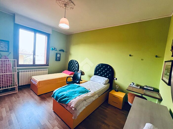 Appartamento trilocale in vendita in Str Chiesanuova, Mantova