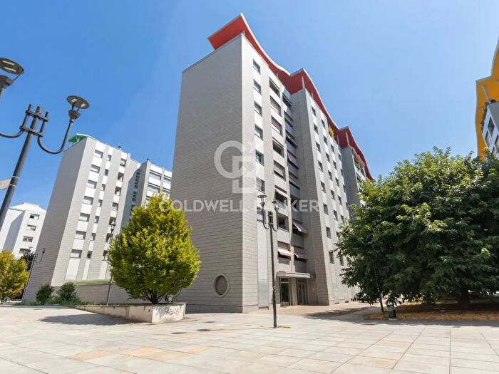 Appartamento quadrilocale in vendita in Via Isonzo, Torino