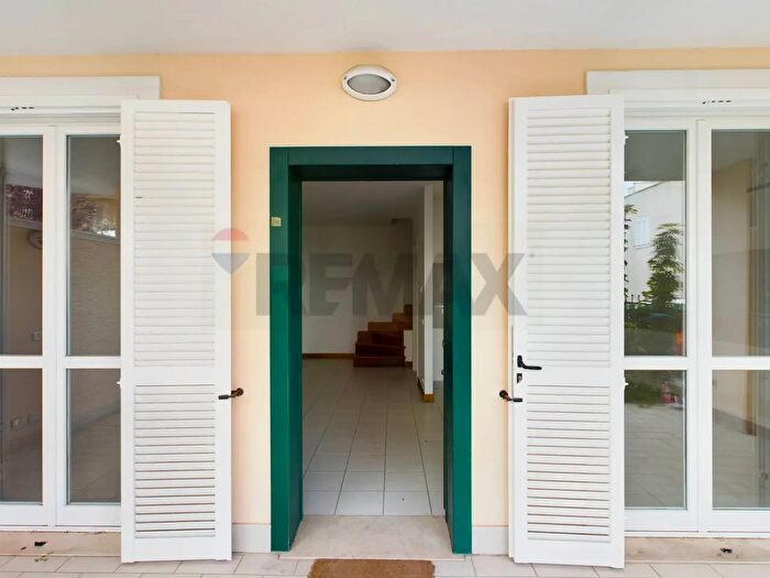 Casa trilocale in vendita in Via Cupa dei Marmi, Anzio