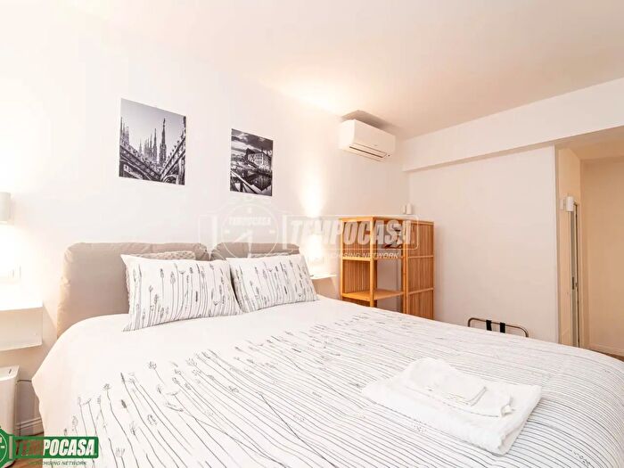 Appartamento trilocale in vendita in Via Adelaide Bono Cairoli, Milano