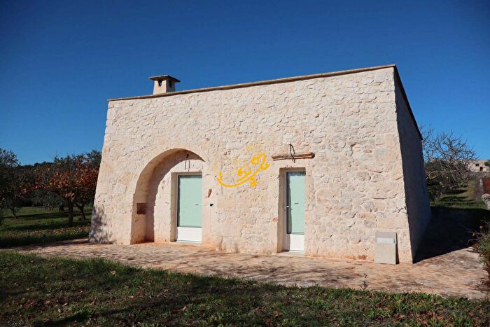 Casa quadrilocale in vendita in Cda Mangiatello, Martina Franca
