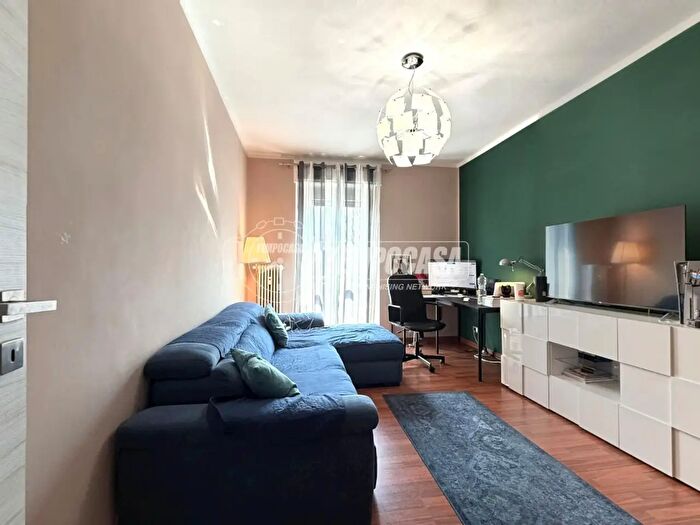 Appartamento quadrilocale in vendita in Via Bussoleno, Torino