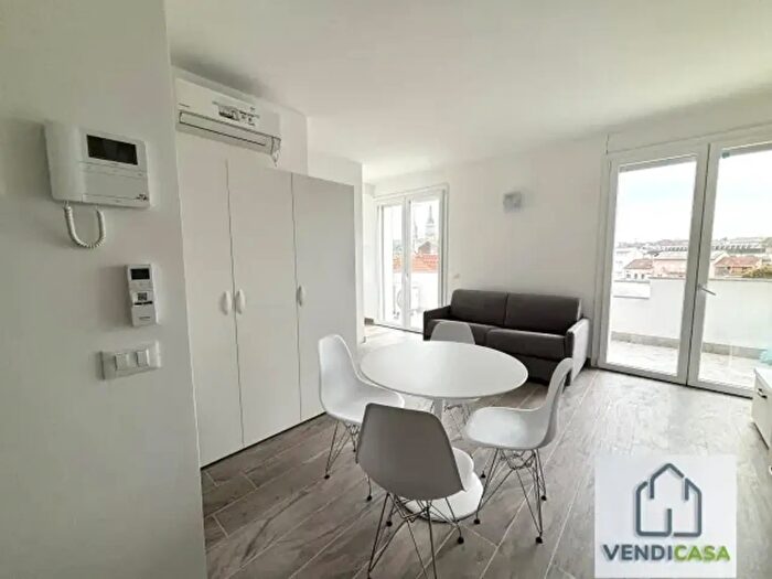 Appartamento monolocale in affitto in Via Guglielmo Marconi, Novara