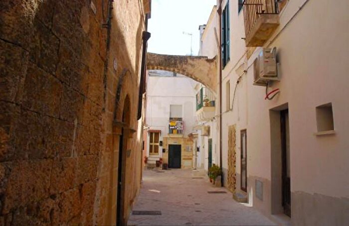 Appartamento con 5 locali in vendita in Via Guido Troiani, Alessano