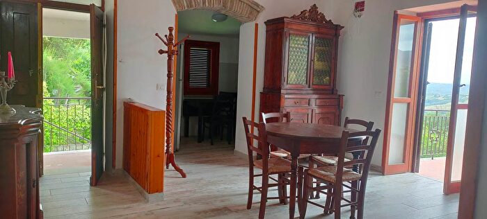 Appartamento con 5 locali in affitto in Calvi dellUmbria, Calvi DellUmbria