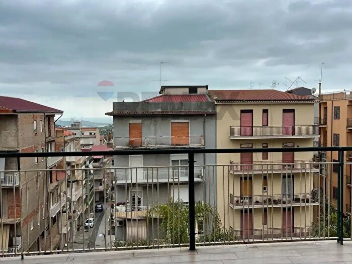 Appartamento quadrilocale in vendita in Favara