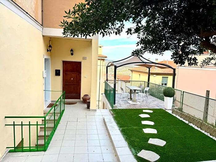 Appartamento trilocale in affitto in Camera Via Madonna del Riccio, Perugia