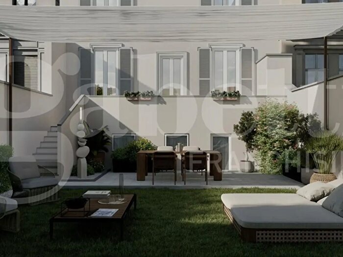 Casa con 5 locali in vendita in Via Serafino dell Uomo, Milano