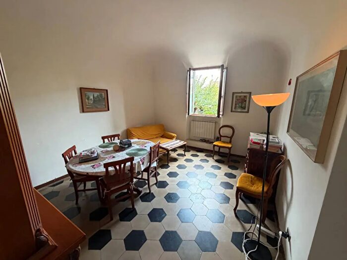 Appartamento quadrilocale in affitto in Via La Tinta, Pisa