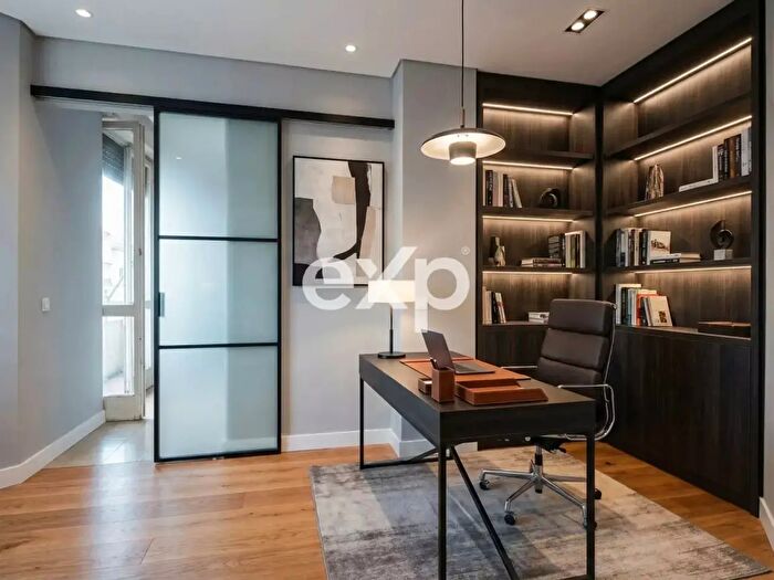 Appartamento trilocale in vendita in Como