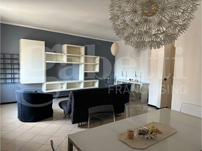 Appartamento quadrilocale in affitto in Via Baglietto, Centro Storico, Savona