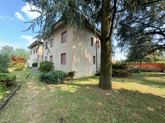 Casa quadrilocale in vendita in Via Cimabue, Monza
