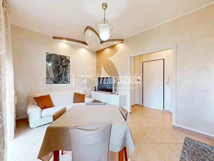 Appartamento bilocale in vendita in Via Giuseppe Parini, Orbassano