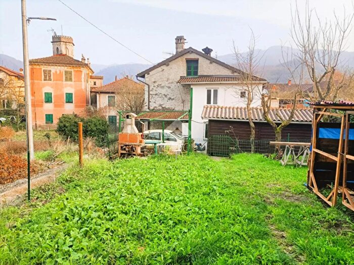 Casa con 5 locali in vendita in La Costa, Arquata Scrivia