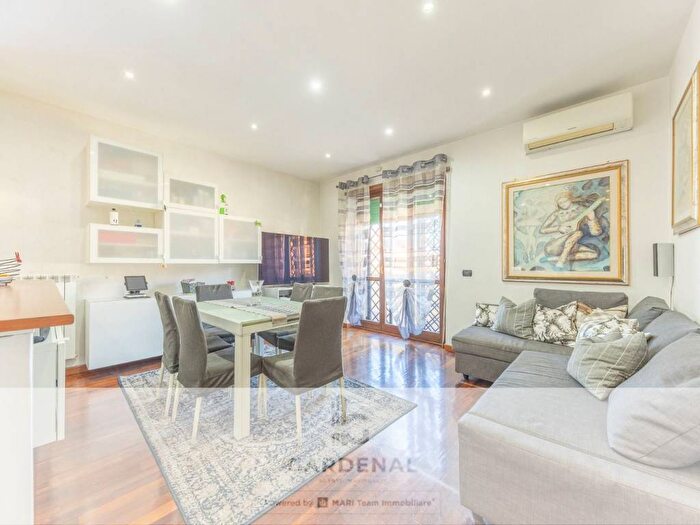 Appartamento trilocale in vendita in Via dei Meli, Alessandrino Torre Spaccata, Roma