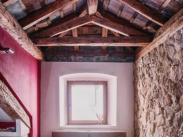 Casa bilocale in affitto in Via San Michele, Città Vecchia, Trieste